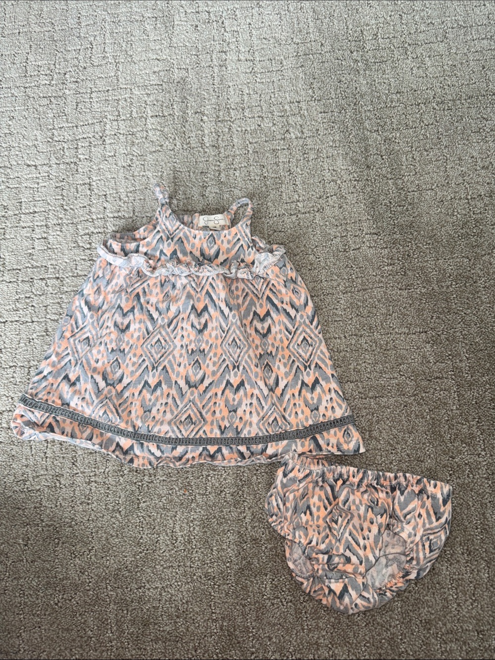 Jessica Simpson Peach and Gray Geo Print Dress with Bloomers